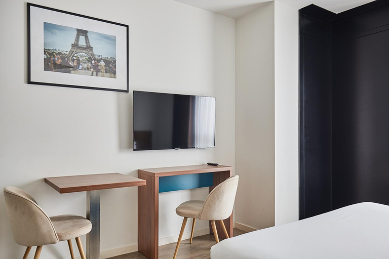 Bedroom 3, Appart'hôtel Odalys City Campus - Paris Rueil Malmaison , Hauts-de-Seine