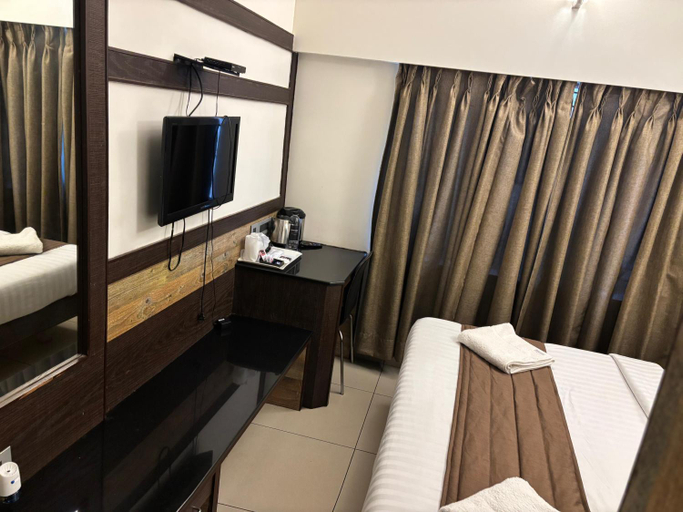 Bedroom 5, WESTLAND HOTEL, Erode