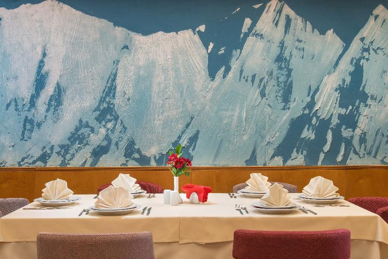 Food & Drinks 5, Hotel Strazhite, Bansko