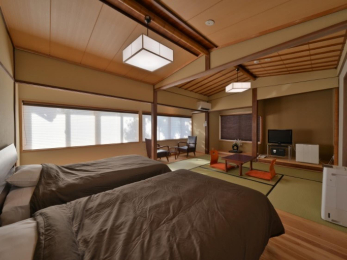 Bedroom 2, Wakariki Ryokan, Yanagawa