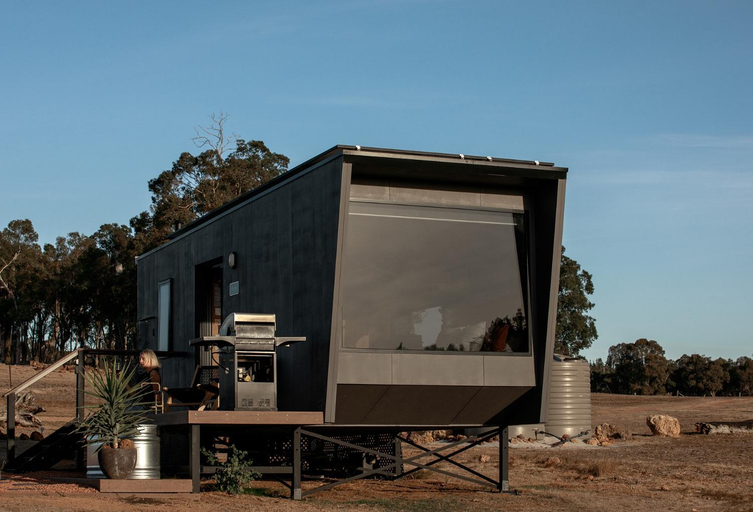 Exterior view 3, Heyscape Busselton, Busselton