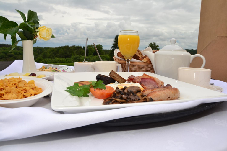 Food & Drinks 5, Fairhill House Hotel