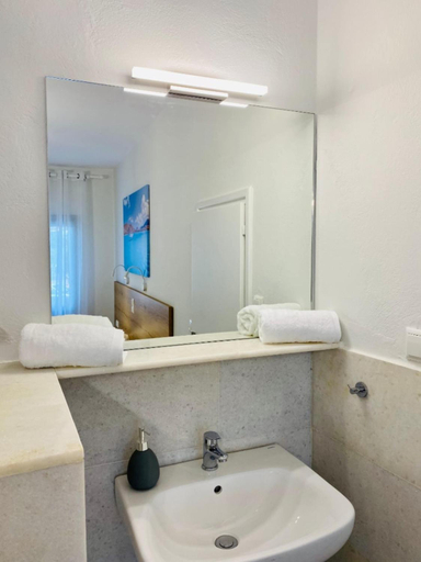 Others 5, Heart of Paros Apartments, South Aegean