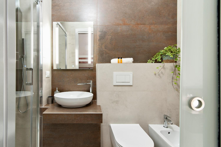Others 3, B&B Kalurya, Lecce