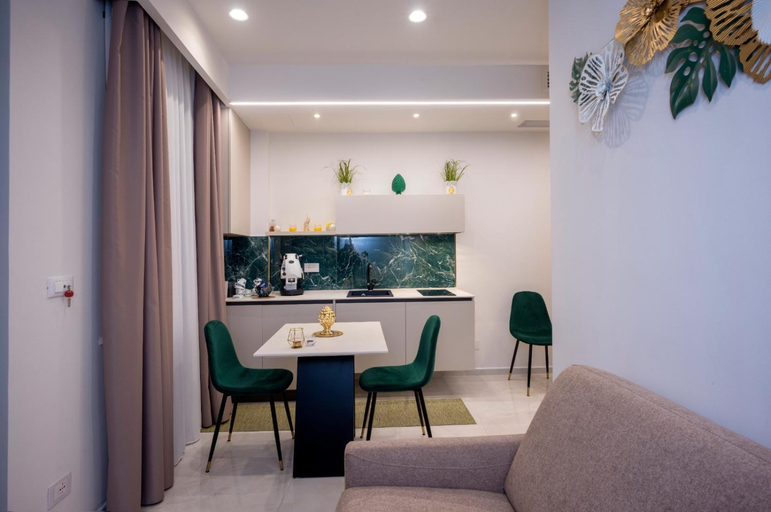 Others 3, TaoZen Apartments, Messina