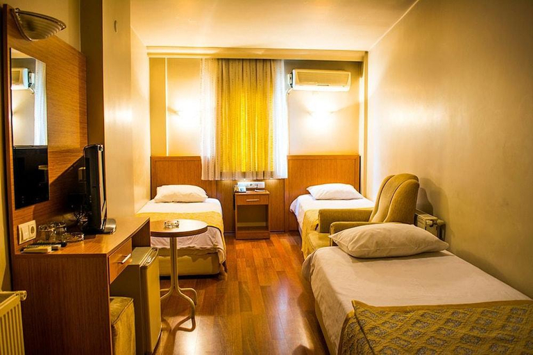 Others 2, Serenti Hotel, Merkez