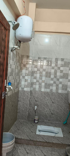 Bathroom 3, Daya Home Stay 1 km to Sangam Mahakumbh, Allahabad