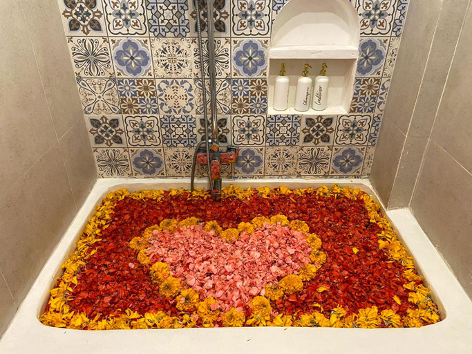 Bathroom 3, La Rylin Villa | 2BR Private Pool Villa, Badung