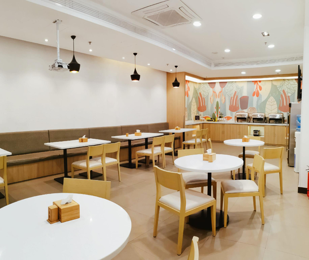 Food & Drinks 5, Hanting Hotel Baotou Railway Station, Baotou