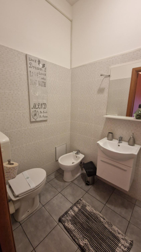 Bathroom 3, CinqueStanze, Cosenza