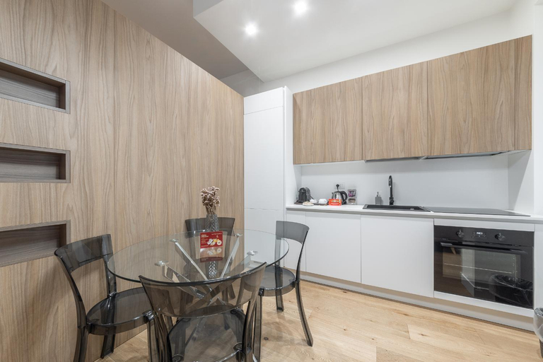 Others 4, Downtown Apartment, Milano