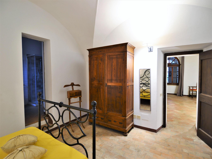 Bedroom 2, Apartment in Umbria With Shared Pool, Perugia