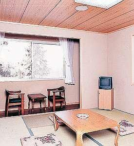 Others 2, Hotel Printemps, Yamanouchi