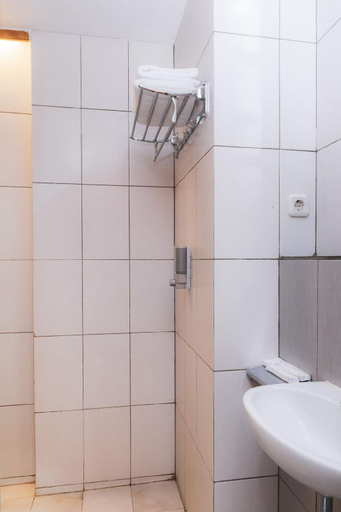 Bathroom 3, Tibera Co-living, Bandung