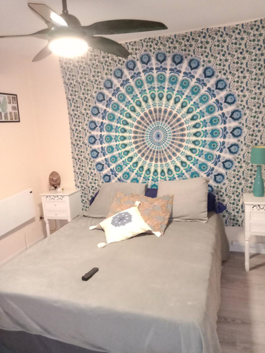 Bedroom 2, chambre d'hotes 25 M2 prive , parking, jardin, piscine, spa, barbecue Ruoms 2, Ardèche