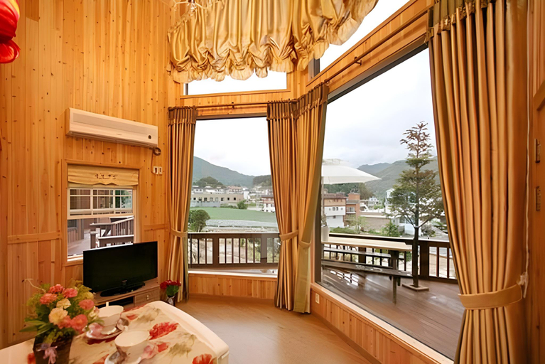 Others 4, Muju Island Pension, Muju