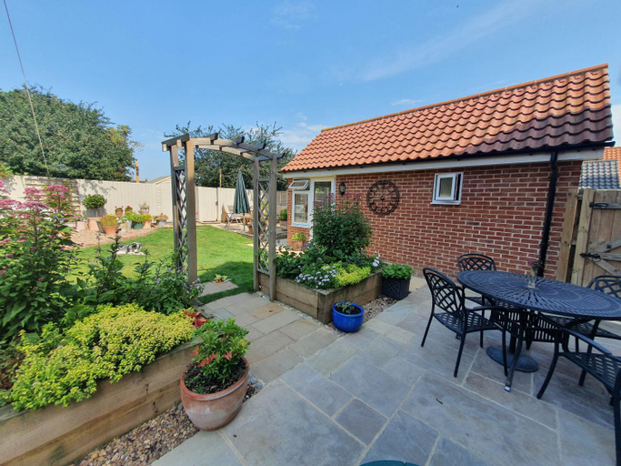 Others 5, The Garden Room, Suffolk
