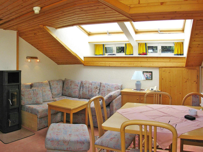 Others 5, Chalet in Dienten with Ski-In Access, Zell am See