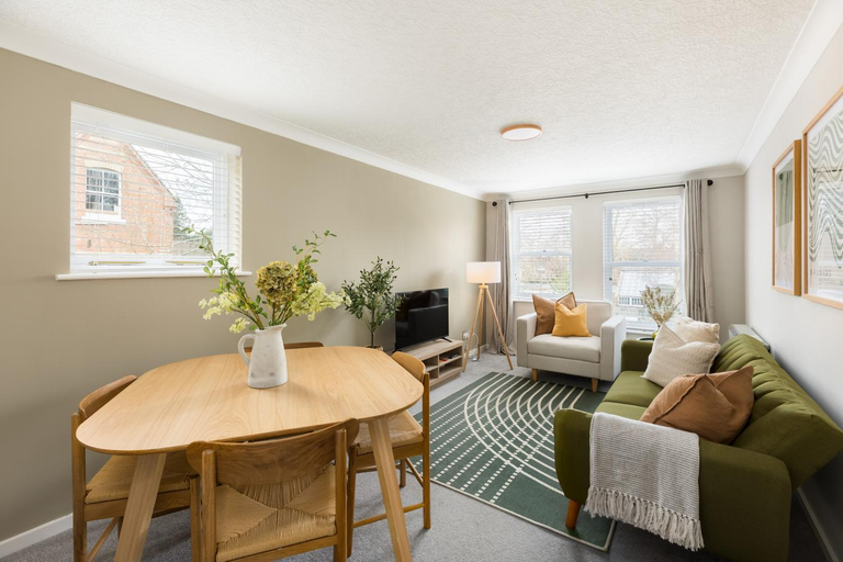 Facilities 2, Modern 2-Bedroom Apartments with Free Parking in Leamington Spa, Warwickshire