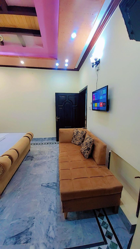Others 3, Every lodge guest house, Islamabad