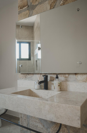 Bathroom 3, Yauik, Puente de Ixtla