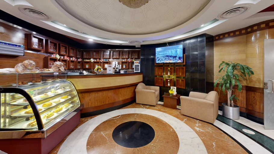 Food & Drinks 5, Leader Al Muna Kareem Hotel, Al Madinah Al Munawwarah