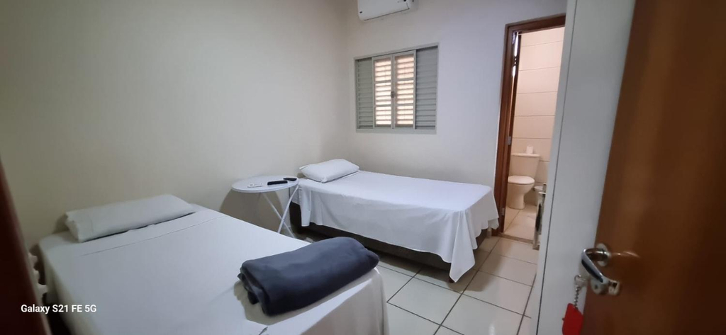Bedroom, New Hotel Araraquara, Clementina