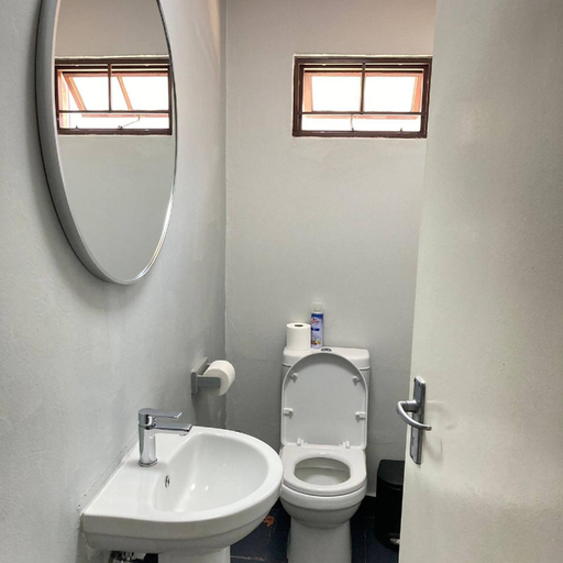 Bathroom 2, Three Bedroom Pool Villa, City of Johannesburg