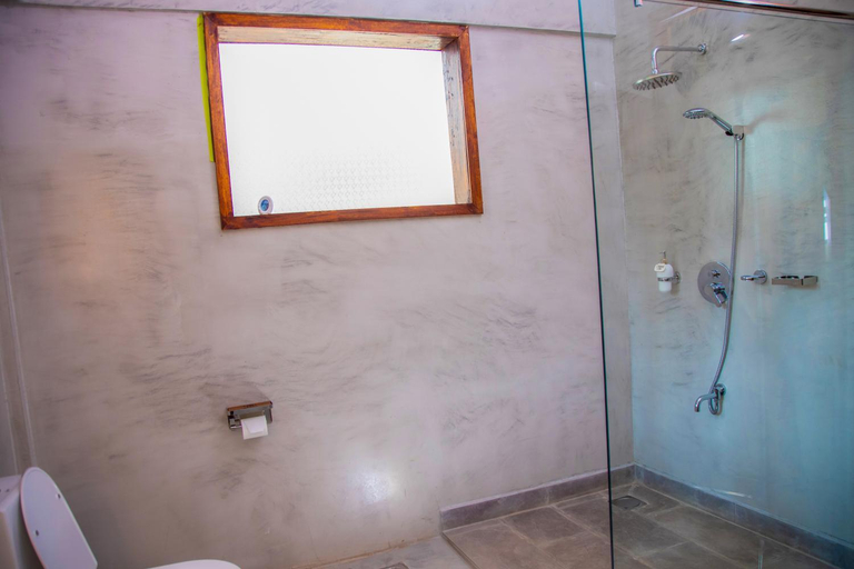 Bathroom 2, Whispers of the Nile Eco Luxury Resort, Buikwe