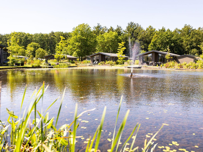 Facilities 3, Chalet by Pond with Sauna, Eersel