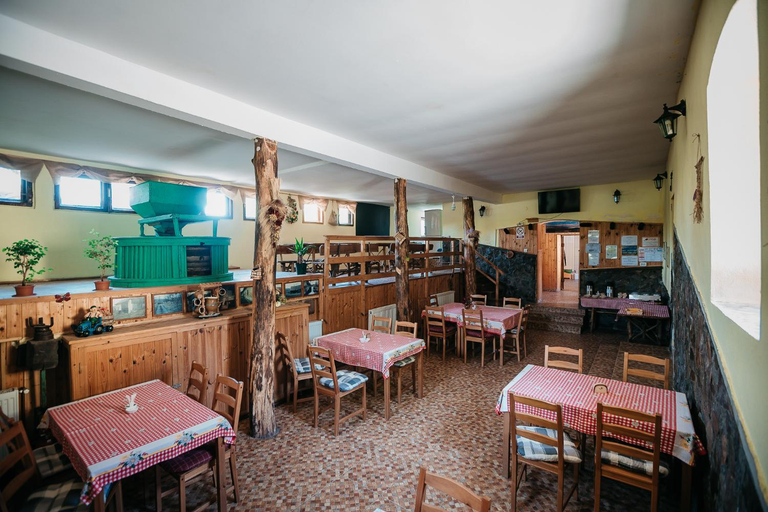 Food & Drinks 4, Moara de Piatra, Carta