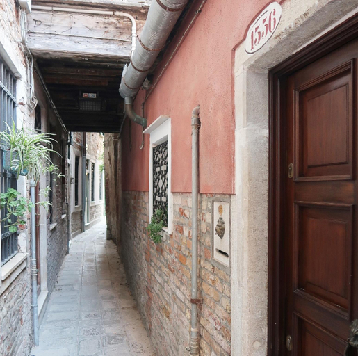 Others 5, Casa Giardini, Venezia