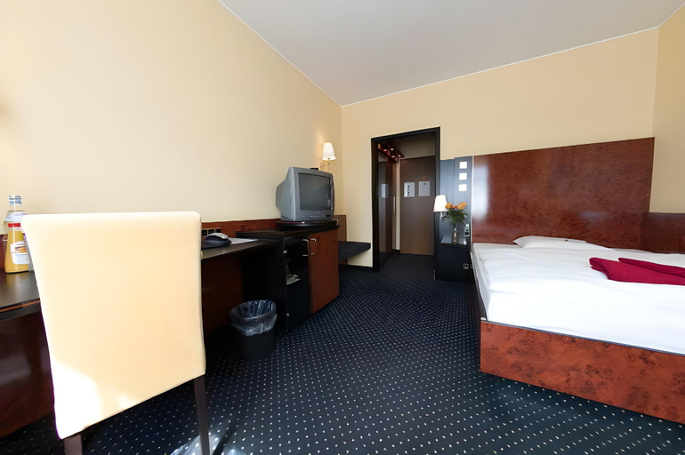 Bedroom 3, Trip Inn Tagungshotel Hochster Hof Frankfurt, Frankfurt am Main