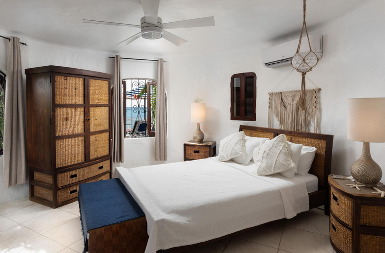 Others 5, Coralita Apartments