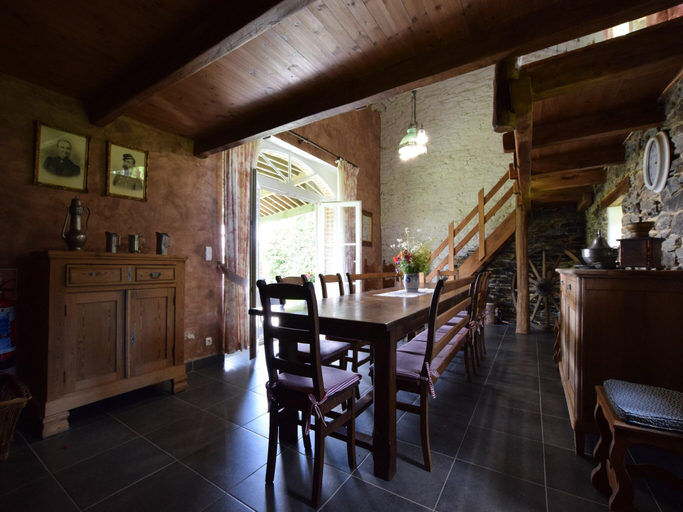 Food & Drinks 4, Holiday Home in Ardennes with Sauna, Luxembourg