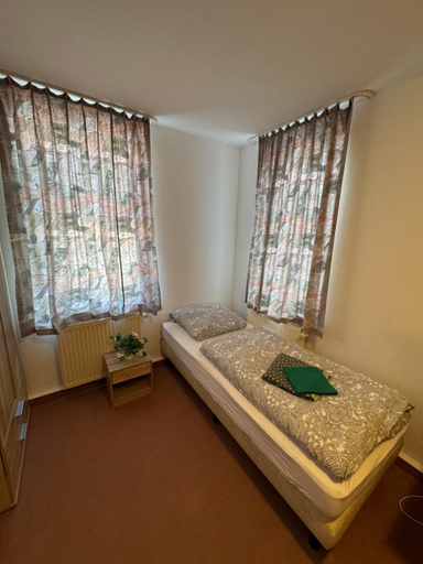 Bedroom 4, Pension zur Bergbahn, Saalfeld-Rudolstadt