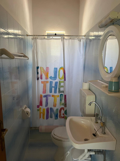 Bathroom 5, 9 Muses Villas, Peloponnese