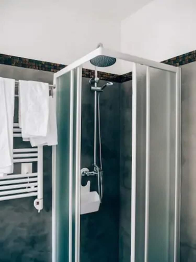 Bathroom 3, Hotel Luxia, Paris