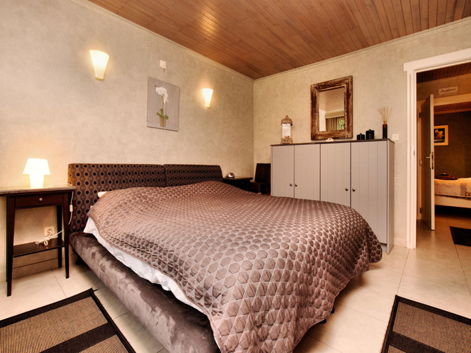 Bedroom 3, Jacuzzi Retreat, Ardennes, Luxembourg