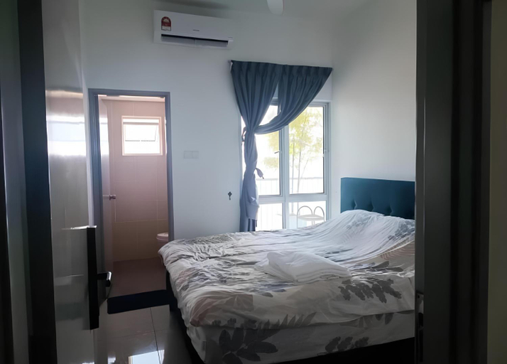 2, RAZAK CITY RESIDENCE-KL CITY VIEW, Kuala Lumpur