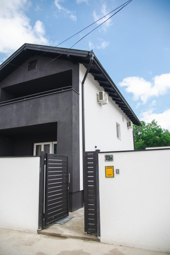 Exterior view 2, Cudna suma apartmani Vrdnik, Irig