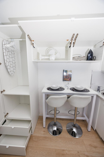 Others 4, Le Petit Break - Strasbourg Gare - Petite France - Commerces a Proximite, Bas-Rhin