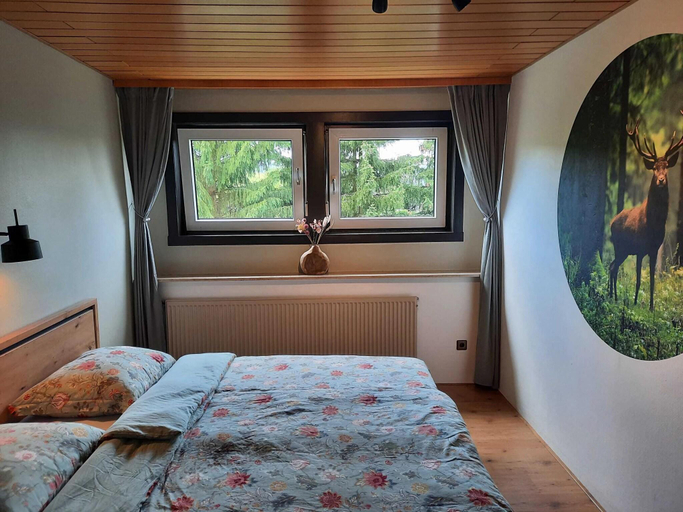 Bedroom 2, Ferienwohnung in der Nahe von Willingen, Waldeck-Frankenberg