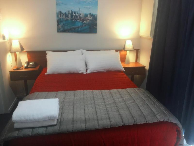 Bedroom 3, Coachman Motel, Christchurch