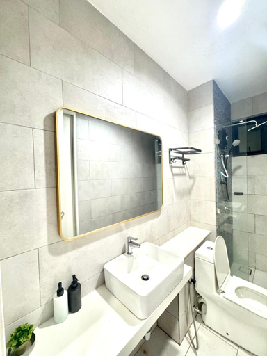 Bathroom, FP Suites The Shore Kota Kinabalu, Kota Kinabalu
