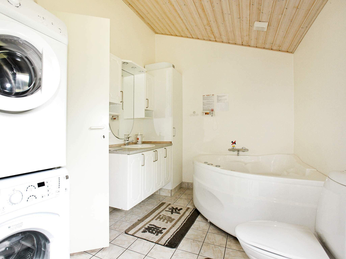 Bathroom 4, person holiday home in Hadsund-By Traum, Mariagerfjord