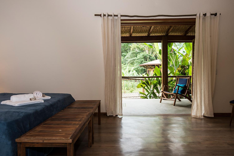 Bedroom 2, Banana Bamboo Ecolodge, Ubatuba
