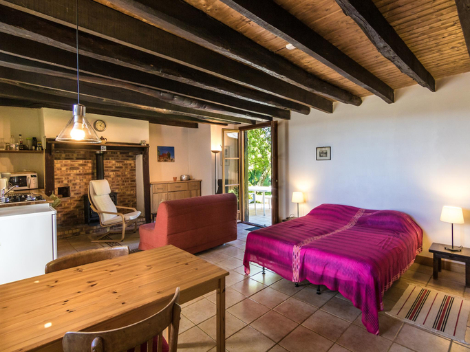Bedroom 2, Peaceful Cottage in Savignac, Dordogne
