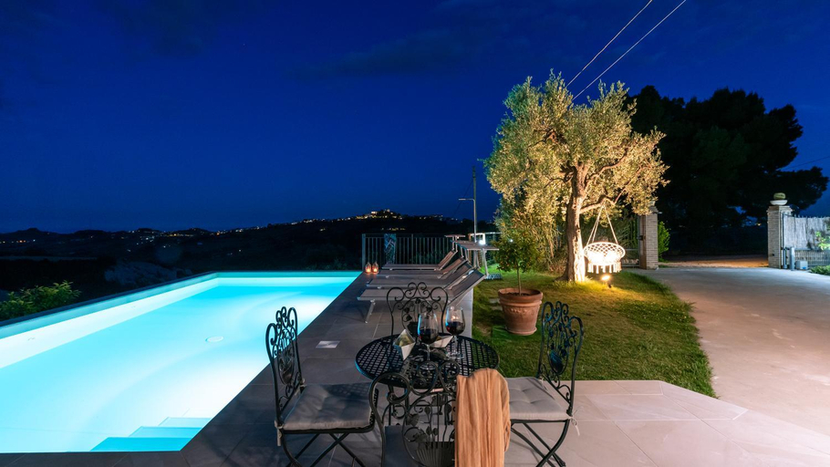 Others 2, DIMORA CAMPO DELLE MURA 4&2, Emma Villas, Ascoli Piceno