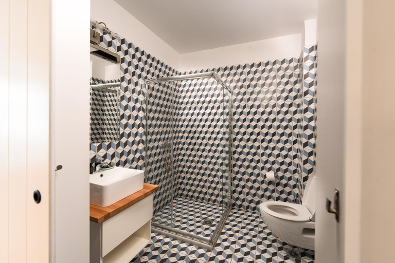 Bathroom 2, Athens Center luxury Suites 2, Attica